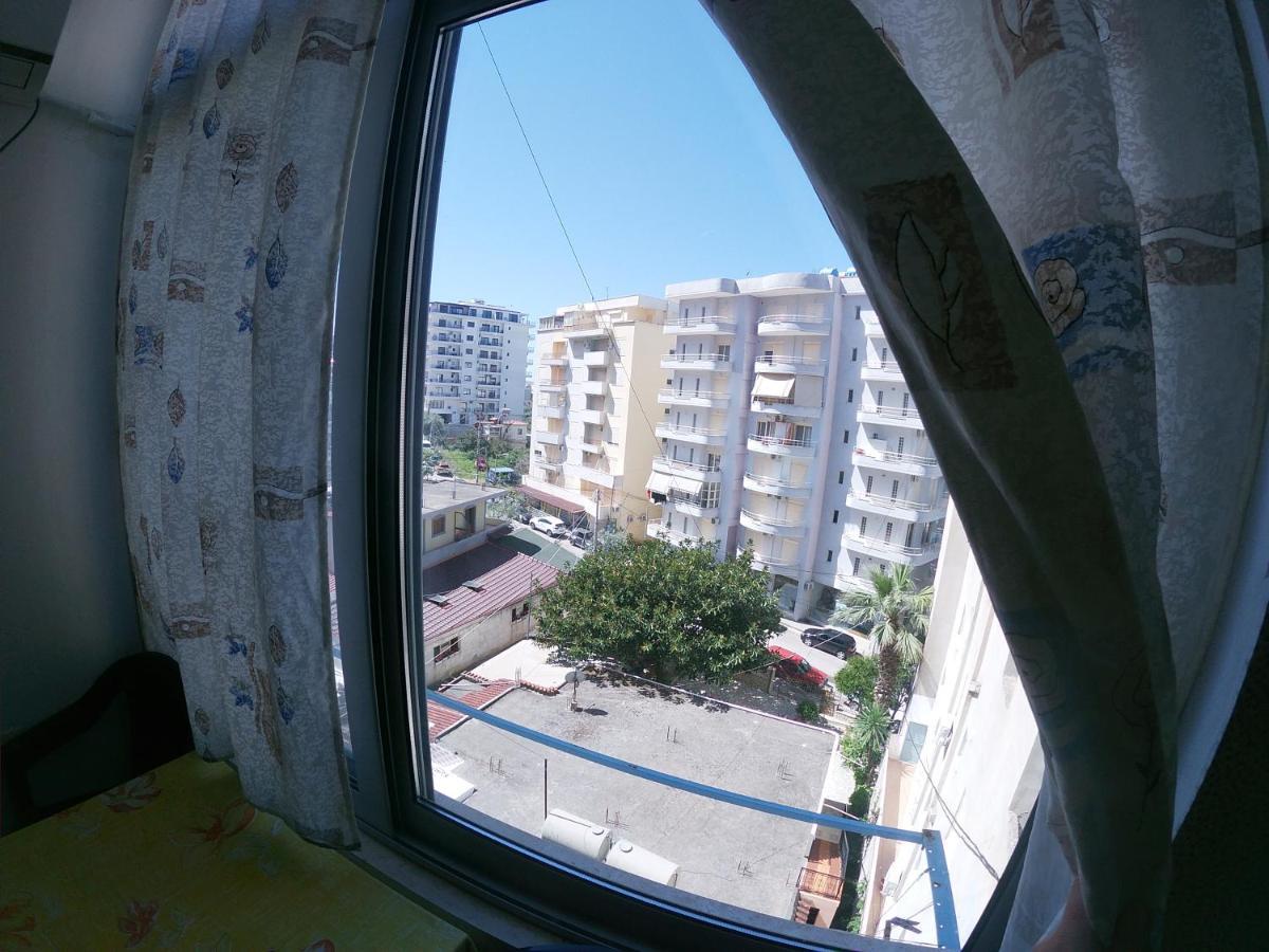 Honey Apartments Near Promenade Sarande Luaran gambar